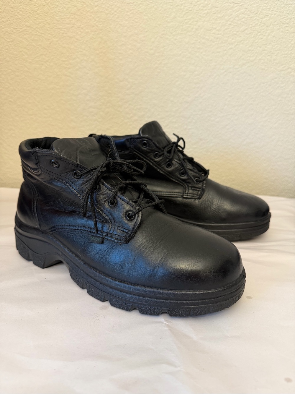 Thorogood soft series chukka Men’s Black Work-Style Leather Lace-Up Boots Sz 10W